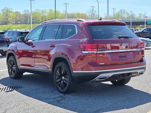Used 2018 Volkswagen Atlas SEL Premium image 4