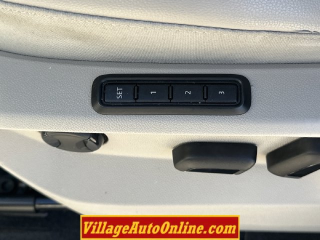 Used 2018 Volkswagen Atlas SEL AWD/4WD image 15