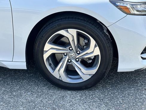Used 2020 Honda Accord EX-L image 6
