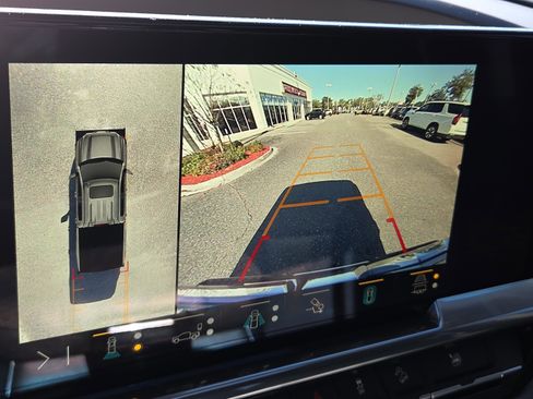 Used 2023 GMC Sierra 1500 SLT w/ SLT Premium Package image 22