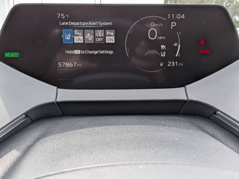 Used 2023 Toyota Prius XLE FWD image 11