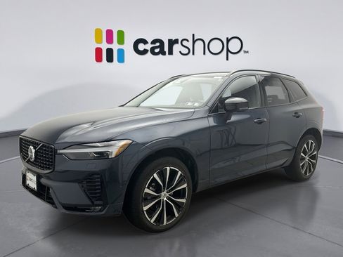Used 2025 Volvo XC60 B5 Plus image 1