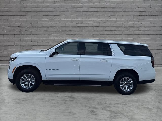 Certified 2025 Chevrolet Suburban LT AWD/4WD image 4