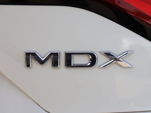 Used 2023 Acura MDX SH-AWD image 17