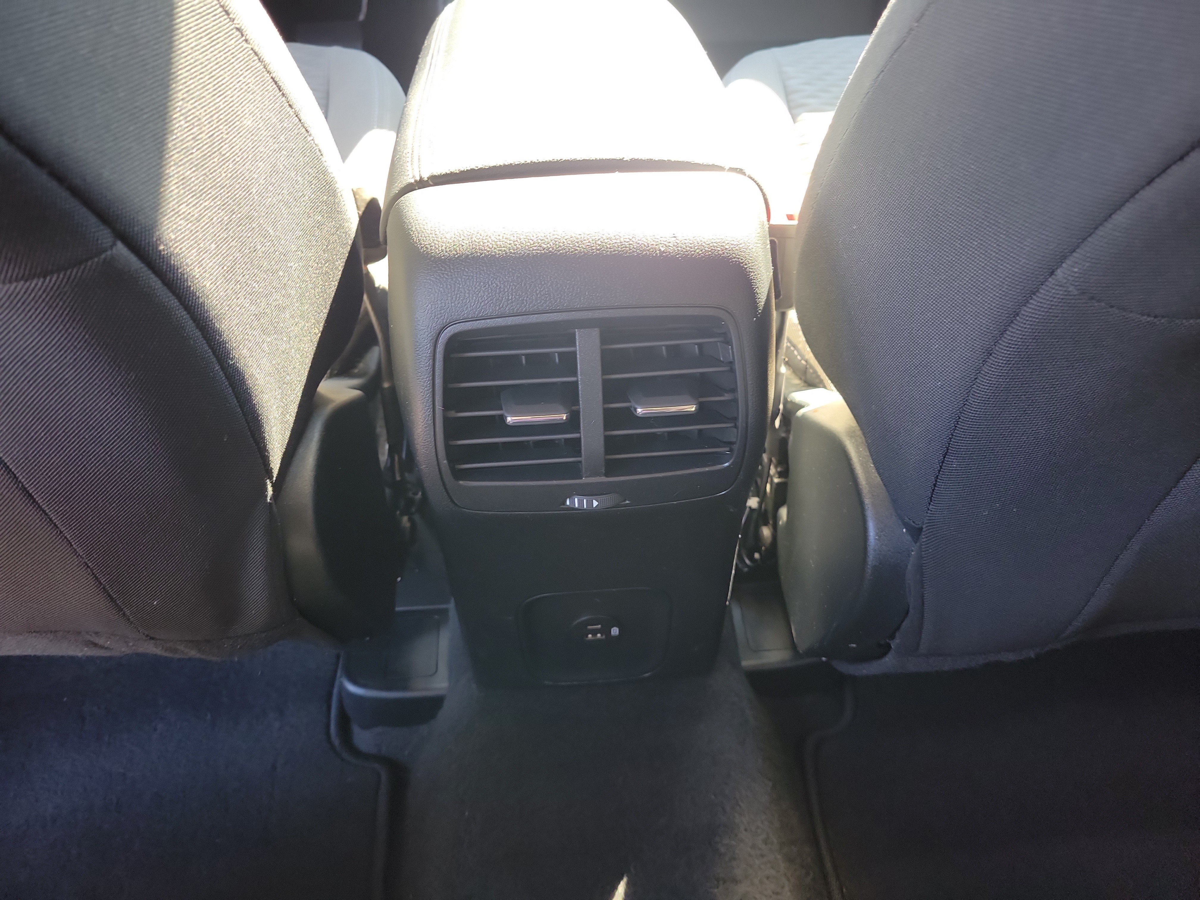 Used 2020 Ford Escape SE AWD/4WD image 10
