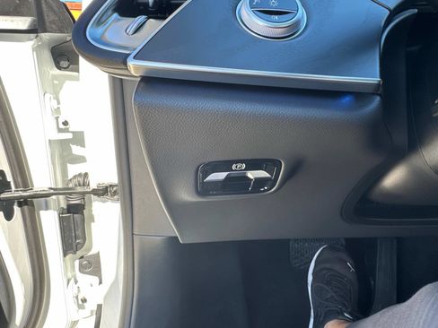 New 2025 Mercedes-Benz E 450 4MATIC Sedan image 29