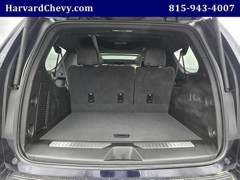 Used 2024 Chevrolet Suburban High Country AWD/4WD image 29