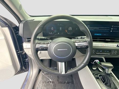 Certified 2024 Hyundai Kona SEL FWD image 11