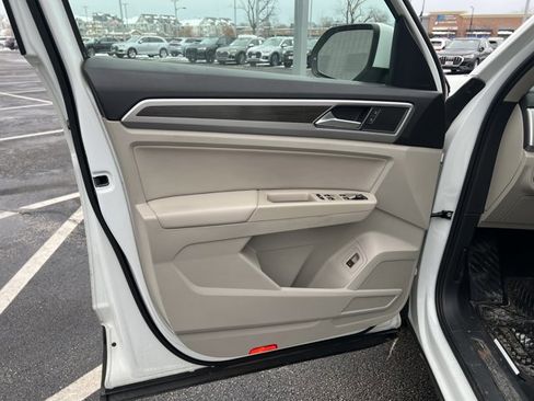 Used 2018 Volkswagen Atlas SEL image 6