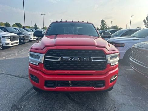 Used 2022 RAM 2500 Big Horn w/ Level C Equiment Group AWD/4WD image 6