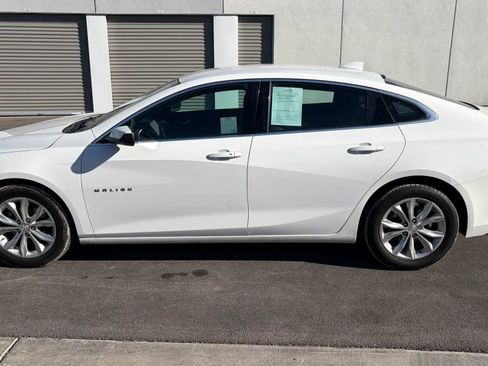 Used 2020 Chevrolet Malibu LT FWD image 2