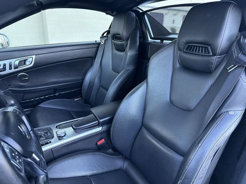 Used 2015 Mercedes-Benz SLK 250 image 18