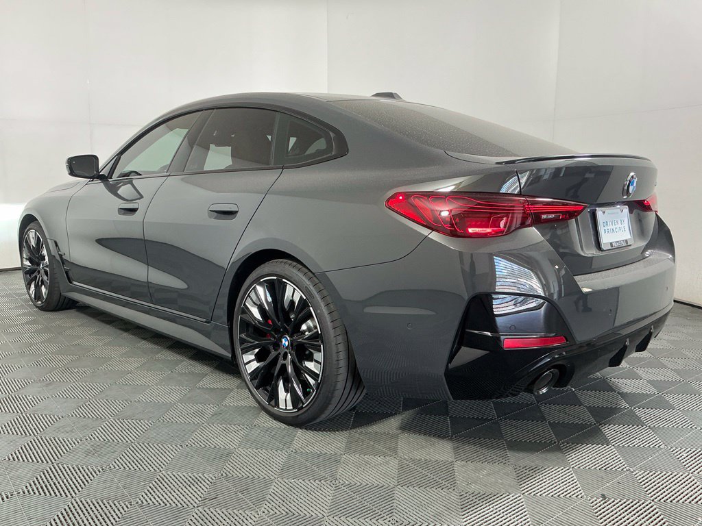 New 2026 BMW 430i w/ M Sport Package RWD image 7