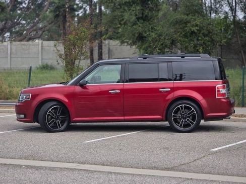 Used 2013 Ford Flex Limited image 24