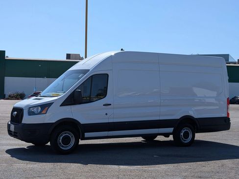 Used 2022 Ford Transit 250 148 High Roof Extended w/ Load Area Protection Package RWD image 3
