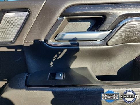 Used 2024 GMC Sierra 2500 AT4X image 31