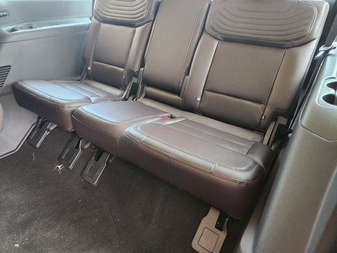 New 2025 Ford Expedition Max Platinum w/ Platinum Ultimate Package image 24