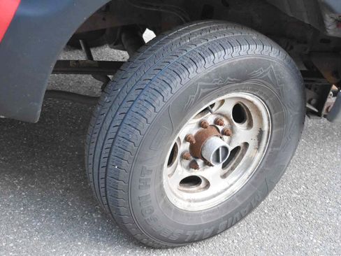 Used 2000 Ford F250 XL AWD/4WD image 34