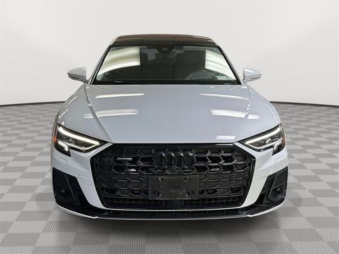 Used 2022 Audi A8 L 3.0T image 8