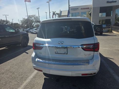 Used 2023 INFINITI QX80 Luxe w/ Cargo Package image 6