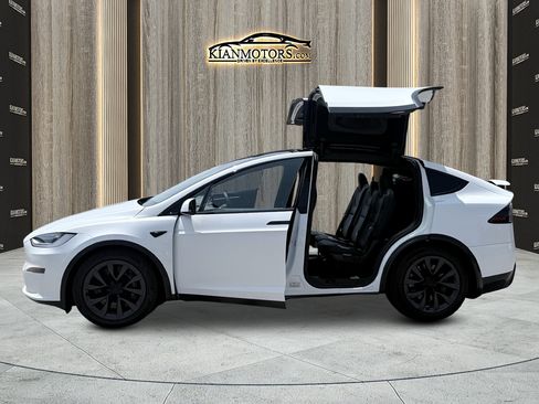 Used 2023 Tesla Model X AWD/4WD image 23