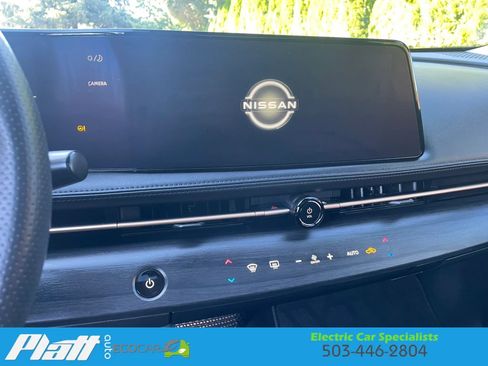 Used 2024 Nissan Ariya FWD image 23