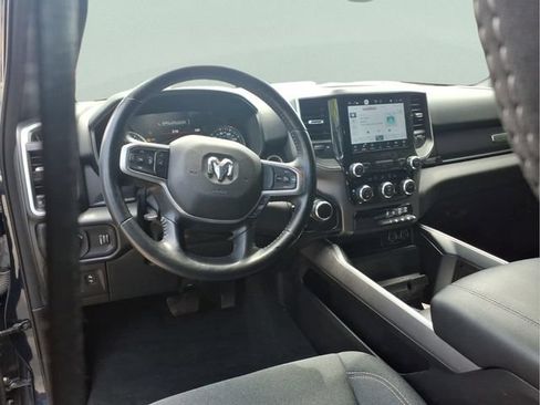 Used 2022 RAM 1500 Big Horn AWD/4WD image 16