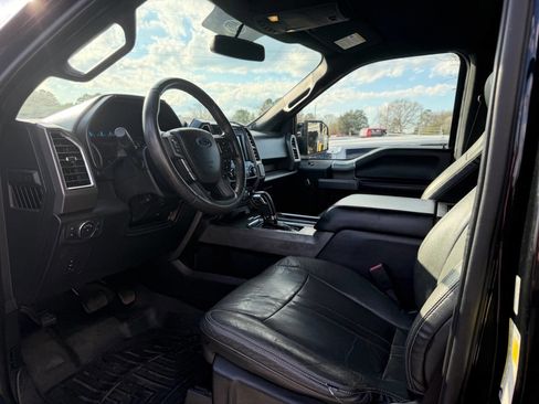 Used 2015 Ford F150 XLT w/ Equipment Group 301A Mid image 10