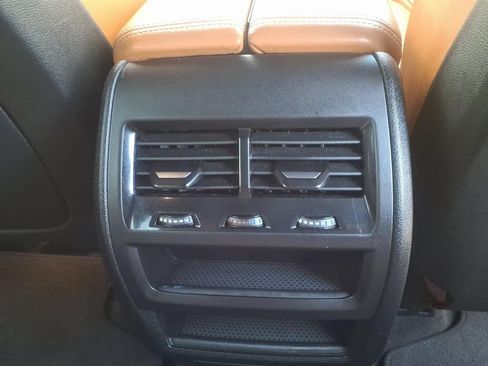 Used 2022 BMW X5 xDrive45e AWD/4WD image 17