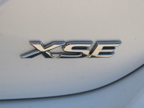 Used 2023 Toyota Camry XSE image 17