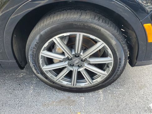 Used 2019 Audi Q7 3.0T Premium Plus w/ Premium Plus Package image 6