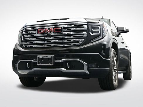 Used 2023 GMC Sierra 1500 Denali w/ Denali Reserve Package AWD/4WD image 42
