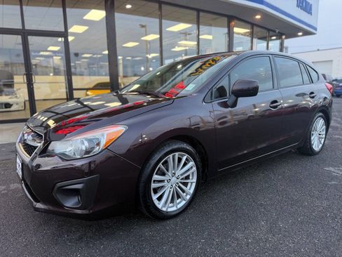 Used 2012 Subaru Impreza 2.0i Premium image 1