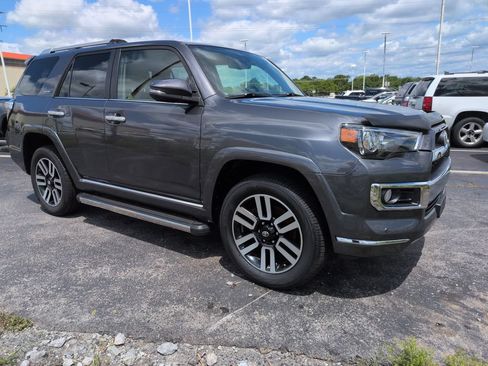 Used 2014 Toyota 4Runner Limited AWD/4WD image 8