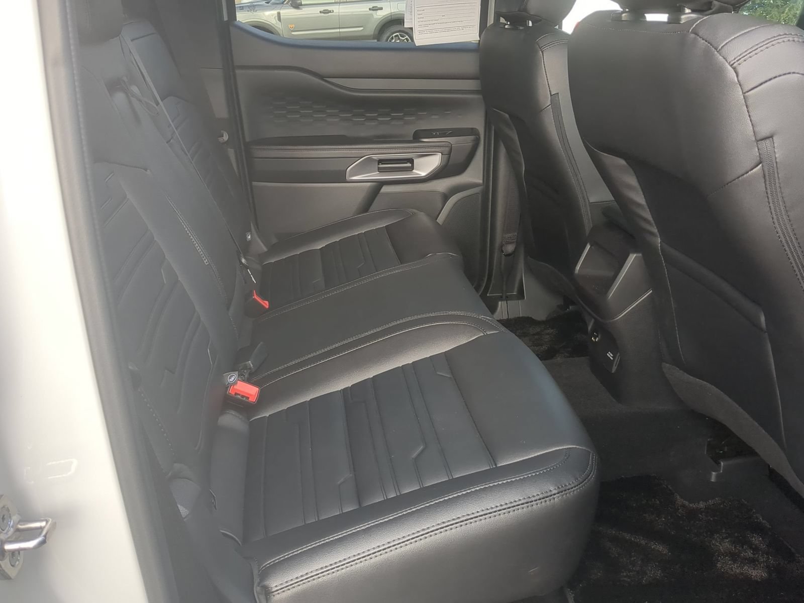Used 2026 Ford Ranger Lariat w/ FX4 Off-Road Package AWD/4WD image 34