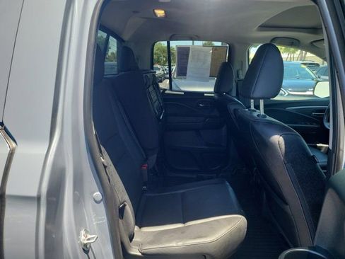Used 2023 Honda Ridgeline RTL-E image 10