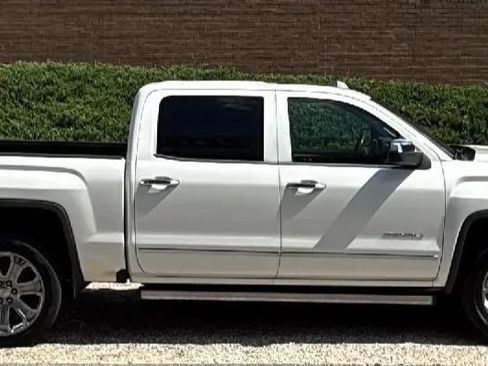 Used 2018 GMC Sierra 1500 Denali w/ Denali Ultimate Package AWD/4WD image 5