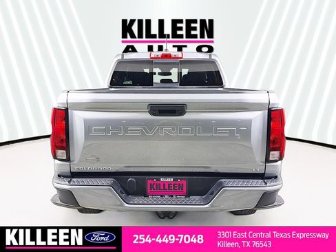 Used 2023 Chevrolet Colorado LT w/ LT Convenience Package RWD image 8
