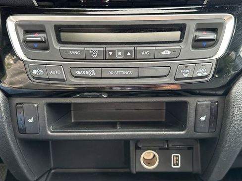 Used 2019 Honda Passport Touring image 36