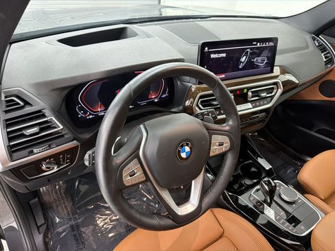 Used 2022 BMW X3 xDrive30i w/ Premium Package AWD/4WD image 4