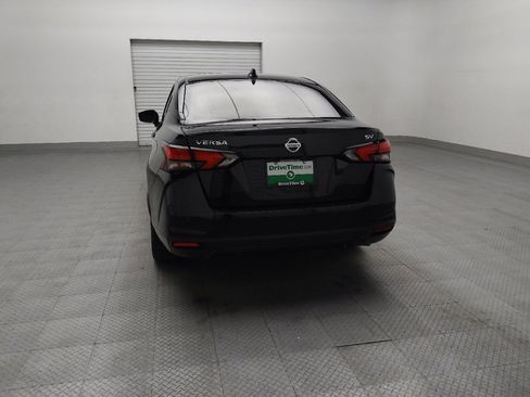 Used 2021 Nissan Versa SV image 6