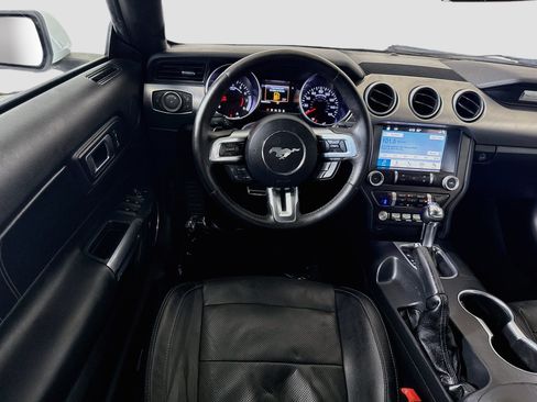 Used 2019 Ford Mustang Premium RWD image 17