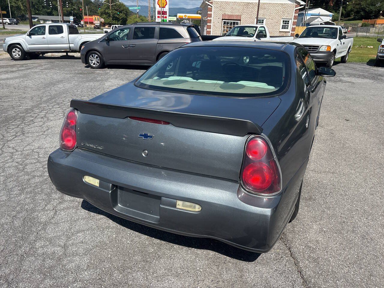 Used 2004 Chevrolet Monte Carlo LS w/ Preferred Equipment Group FWD image 4