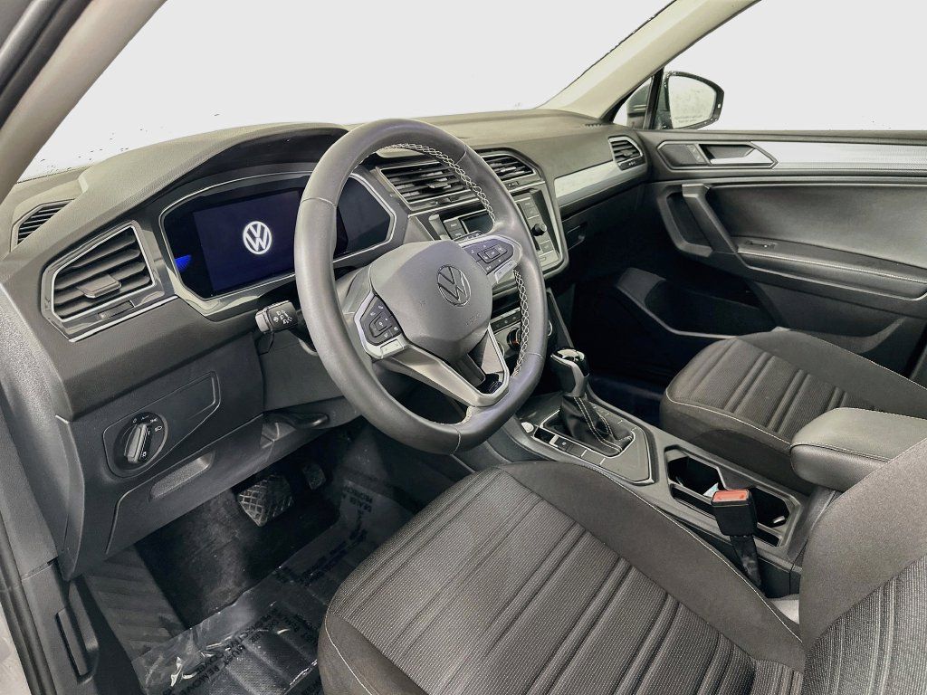 Used 2023 Volkswagen Tiguan S FWD image 13