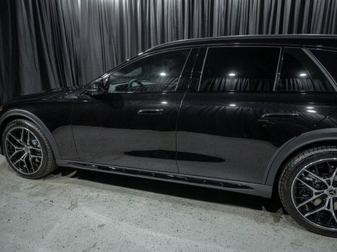 Certified 2025 Mercedes-Benz E 450 4MATIC All-Terrain Wagon image 5