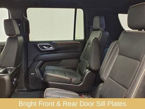 Used 2023 Chevrolet Suburban Premier image 26