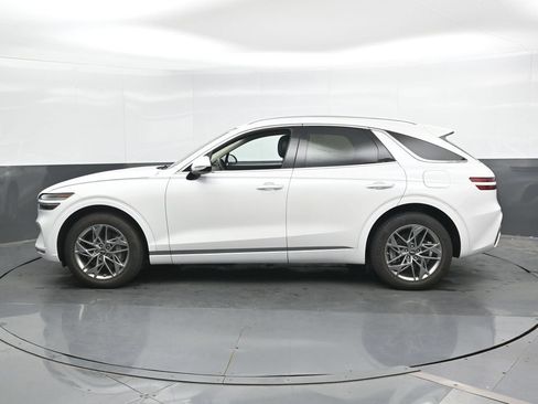 Used 2025 Genesis GV70 2.5T AWD/4WD image 10