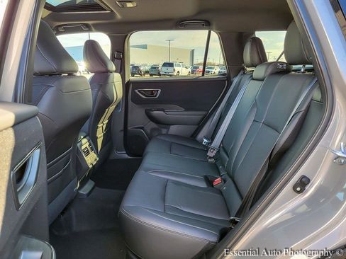 New 2026 Subaru Outback Limited image 11