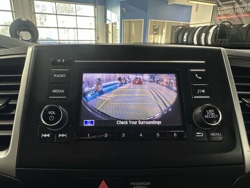 Used 2019 Honda Ridgeline RTL image 11