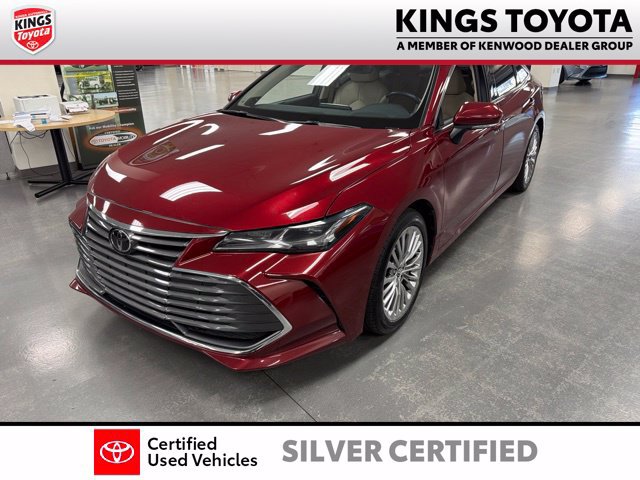 Certified 2019 Toyota Avalon Limited w/ All Weather Liner Package FWD image 4